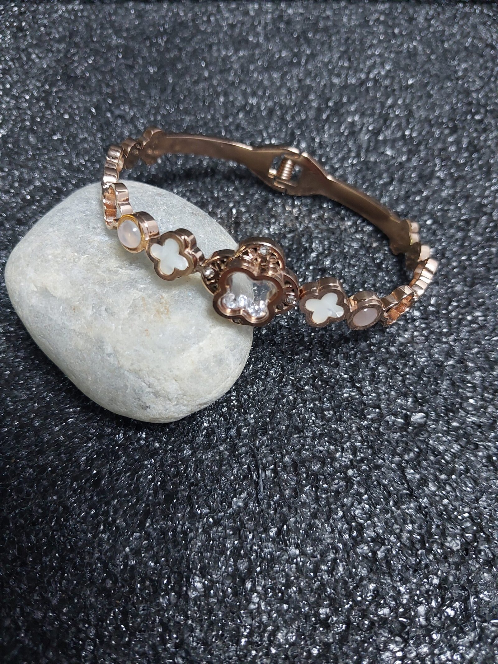 Clover design white stud bracelet