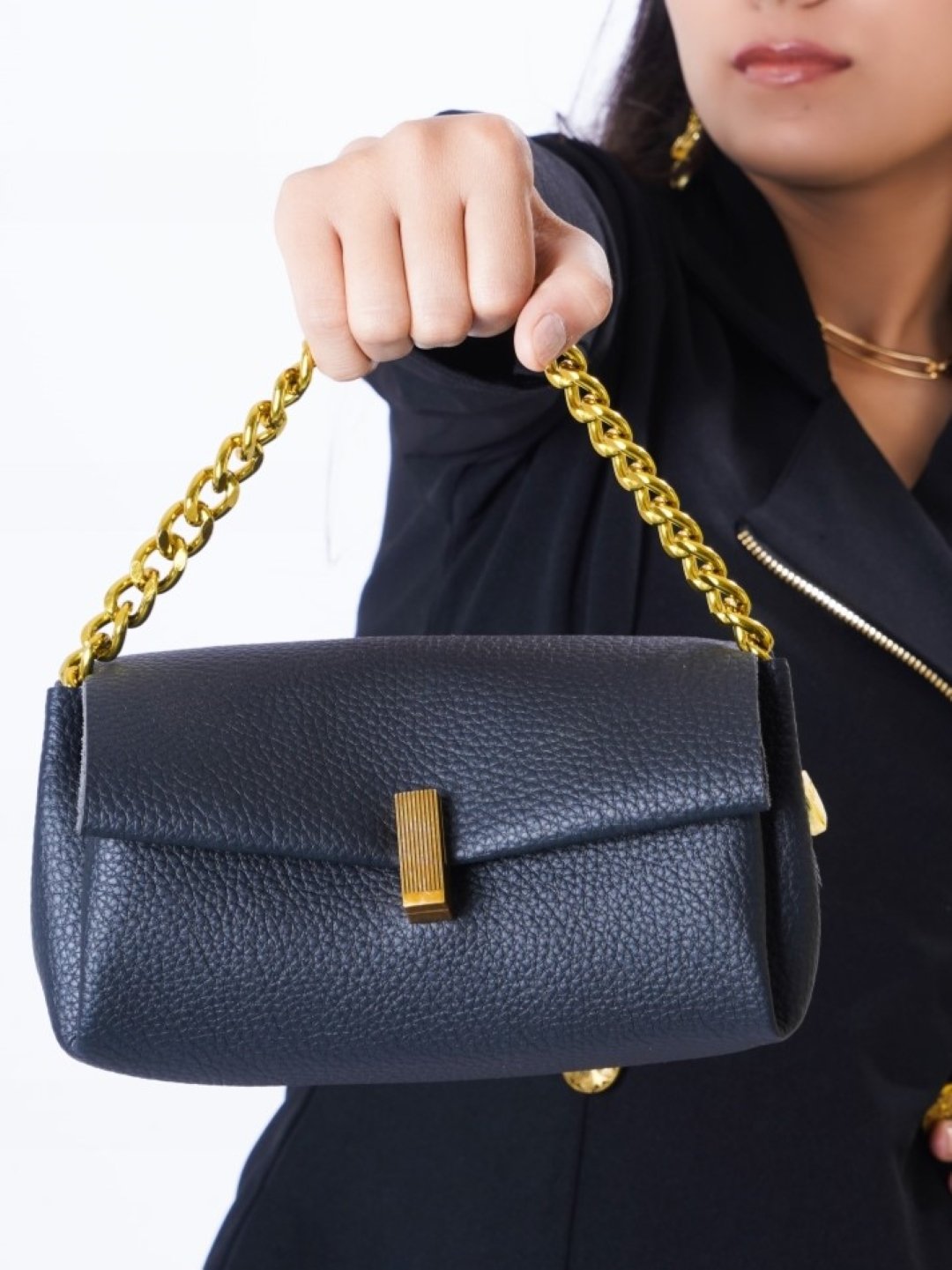 Structured Sling Bag with Quilted - Image 6